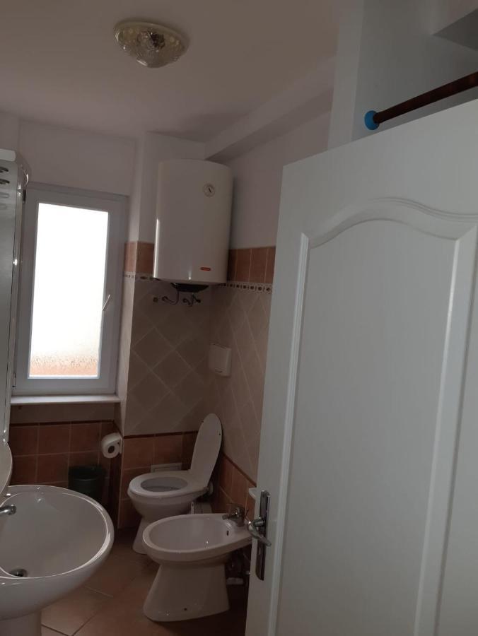 Villa Rozzy Năvodari Екстериор снимка